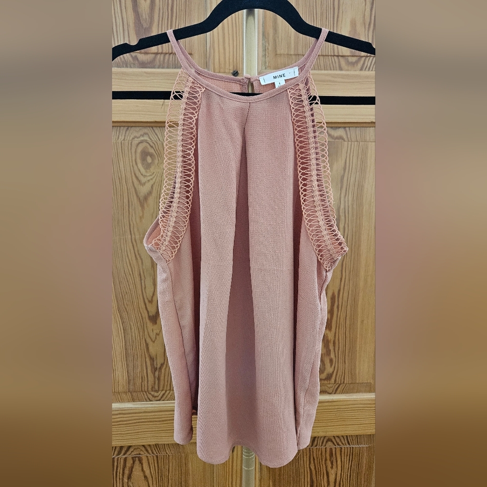 Mine Tank Blouse with Loop Design Size Large - Picture 4 of 6